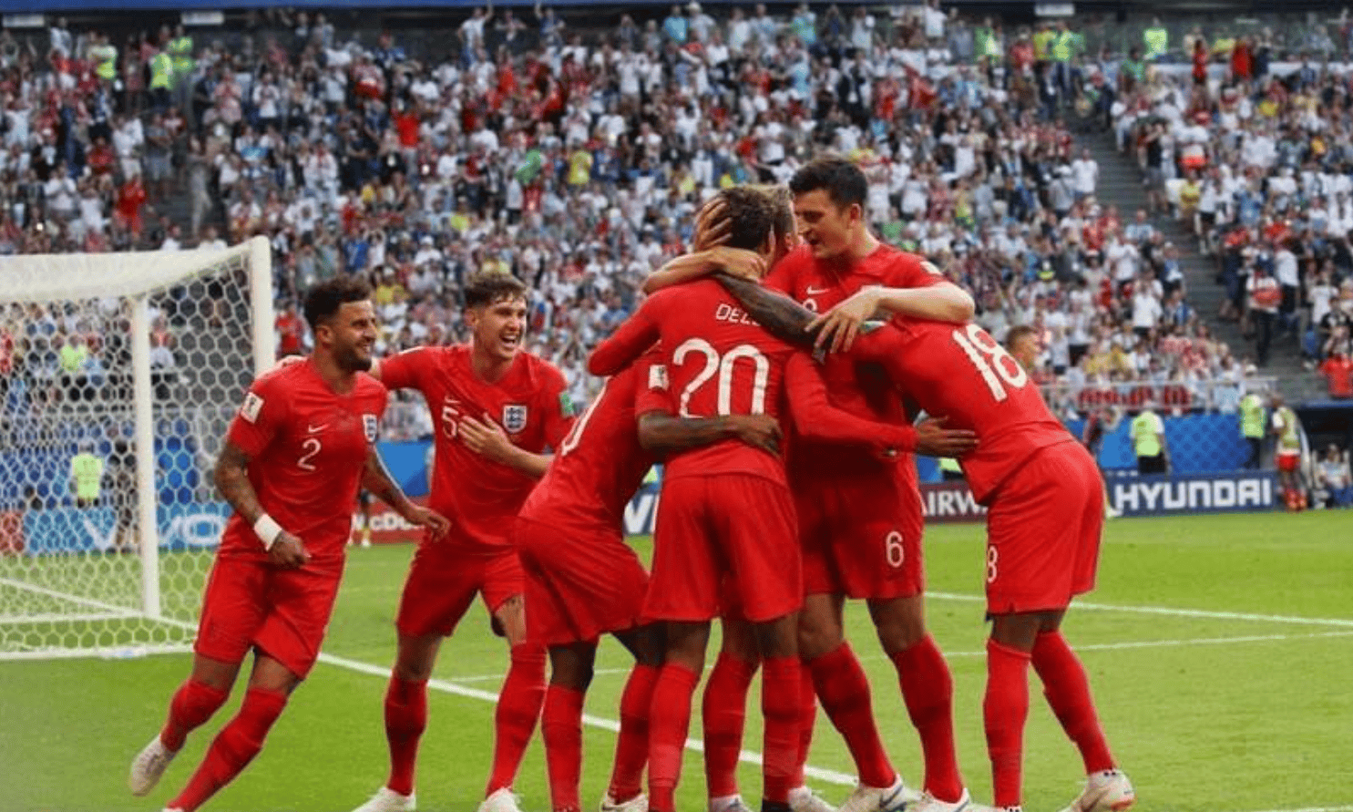 包含西班牙迎战希腊：欧国联世界杯预选赛激烈对决的词条