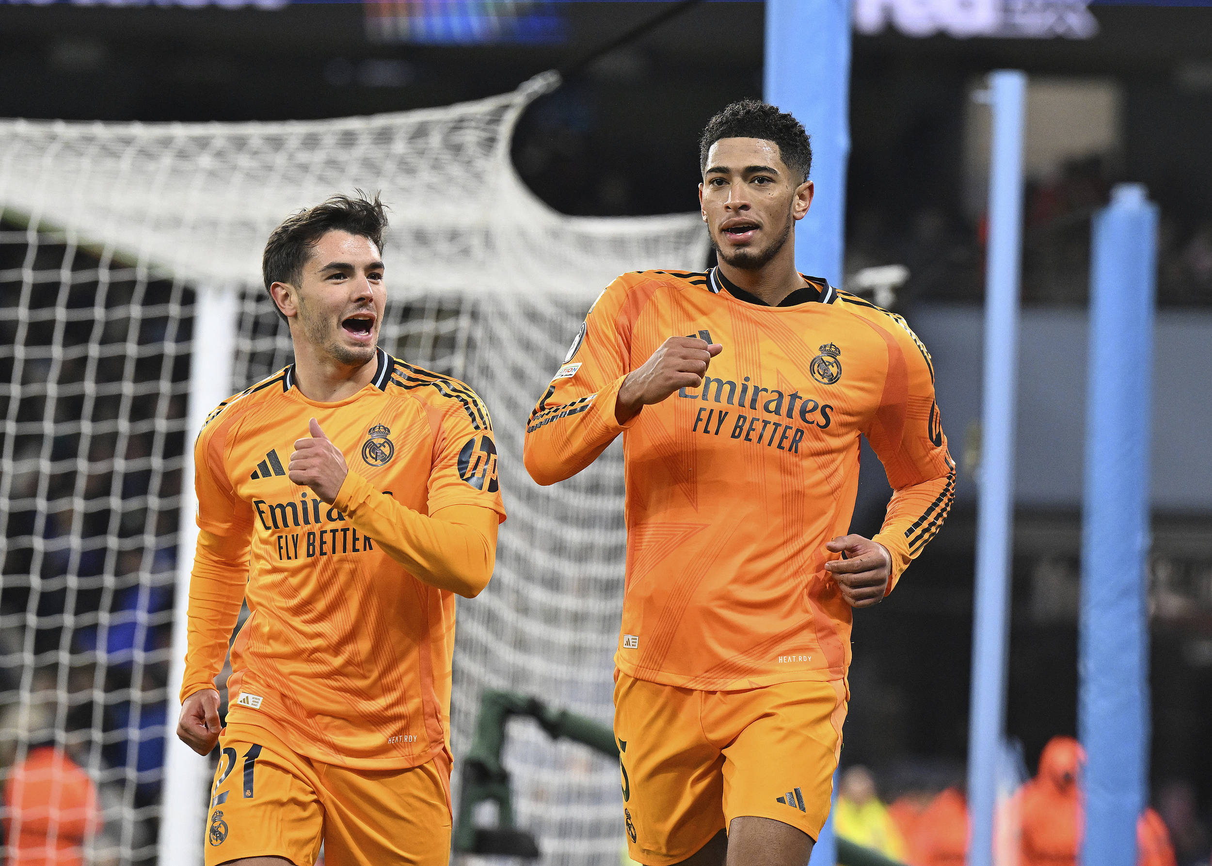 曼城年轻阵容欧冠出局淘汰赛下马甲教訓惨烈出局的简单介绍