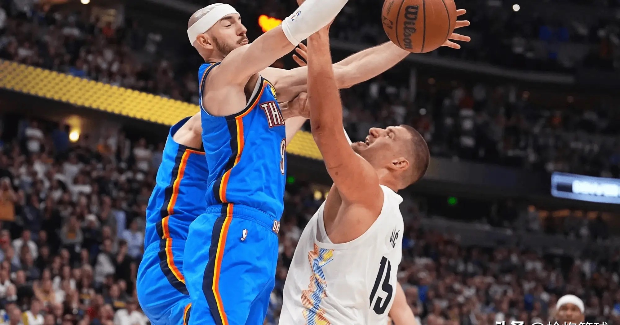 掘金苦战获胜，约基奇一锅粥全干